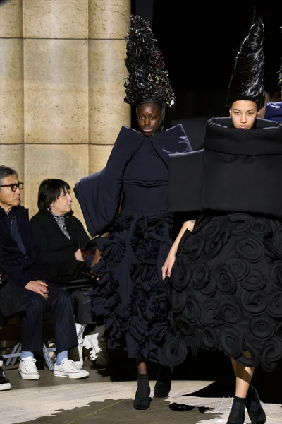 Look 2